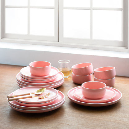 Soft-Hued Pink Earthen Snack Plate (7 Inches)